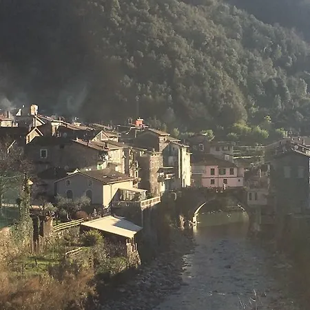 Casa Luigia Apartment *